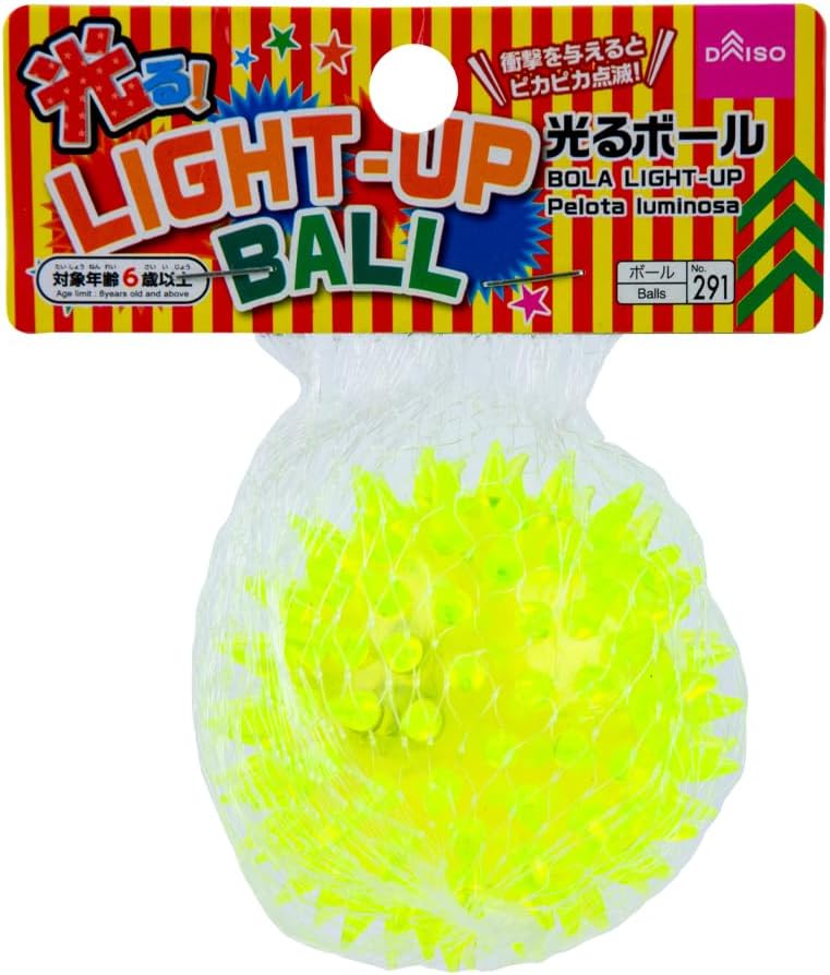 Daiso Light-up Ball – Green LED Flashing Toy Ball - Image 1